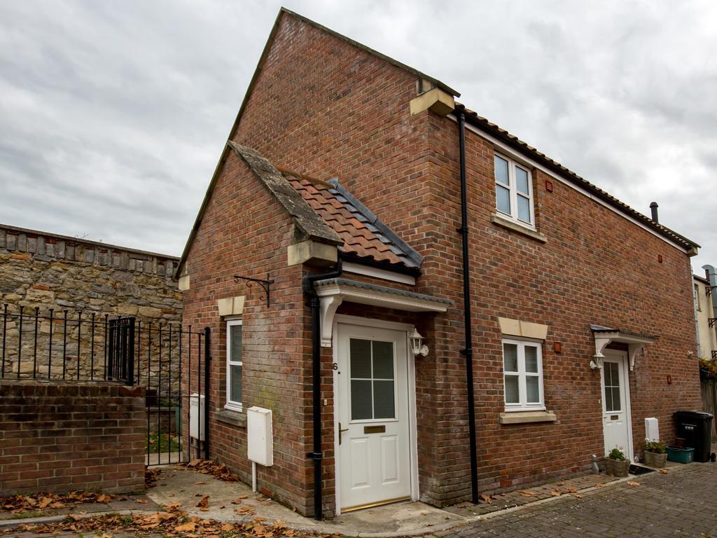 Glastonbury Town Apartment Экстерьер фото
